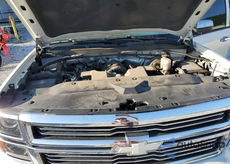 2014 Chevrolet Silverado K1500 High Country z USA, uszkodzony, nr VIN 3GCUKTEC2EG498639